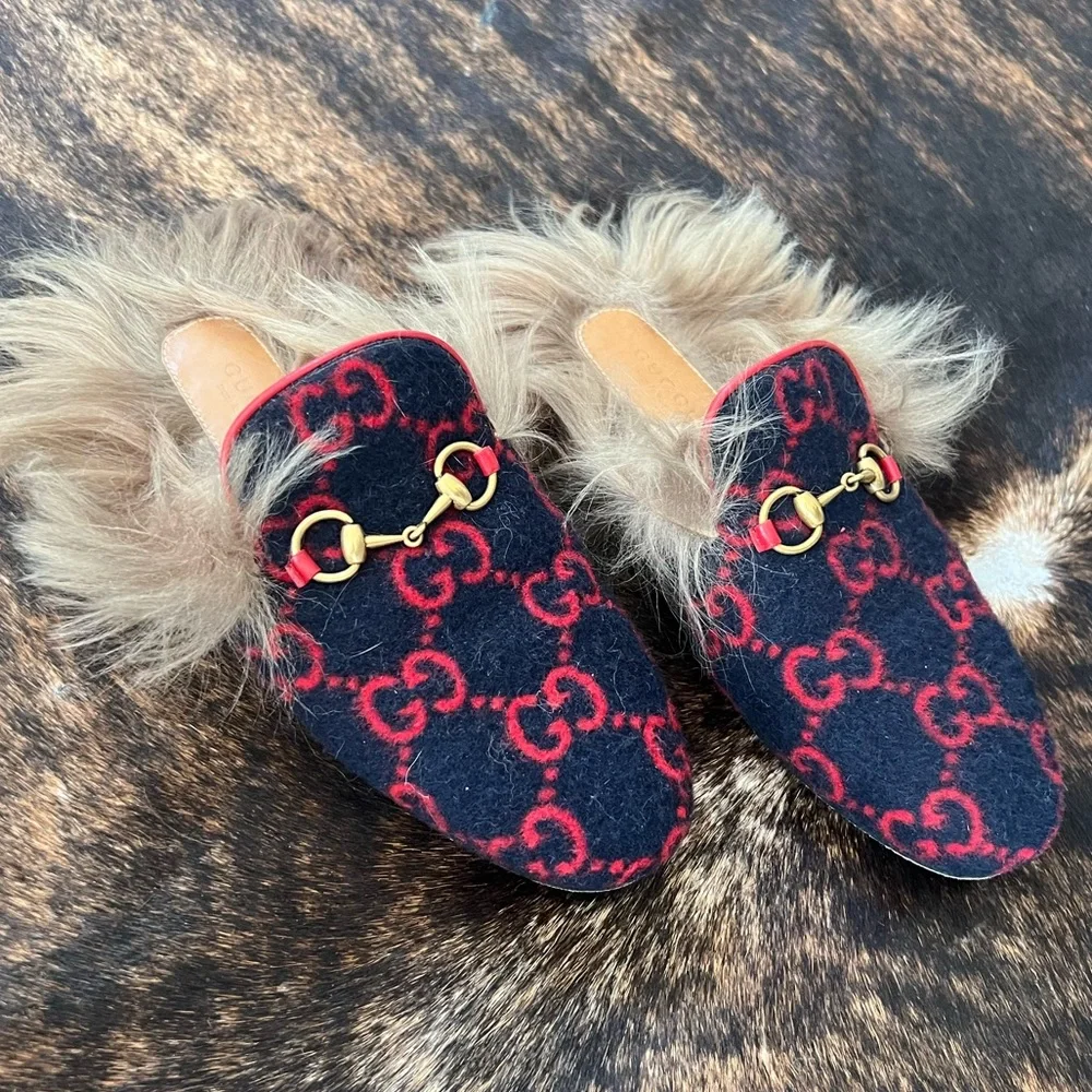 SOLD!! GUCCI DOUBLE GG WOOL/SHEARLING FUR MULE/SHOES/SLIDE - Picture 1 of 9